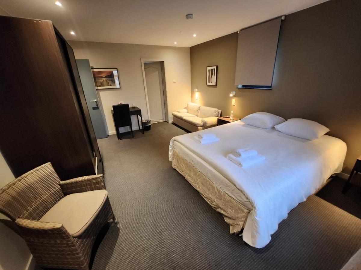 Hotel Francorchamps Pitlane Lodge ภายนอก รูปภาพ