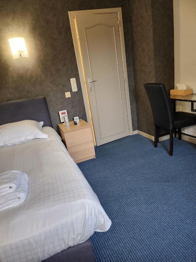Hotel Francorchamps Pitlane Lodge ภายนอก รูปภาพ